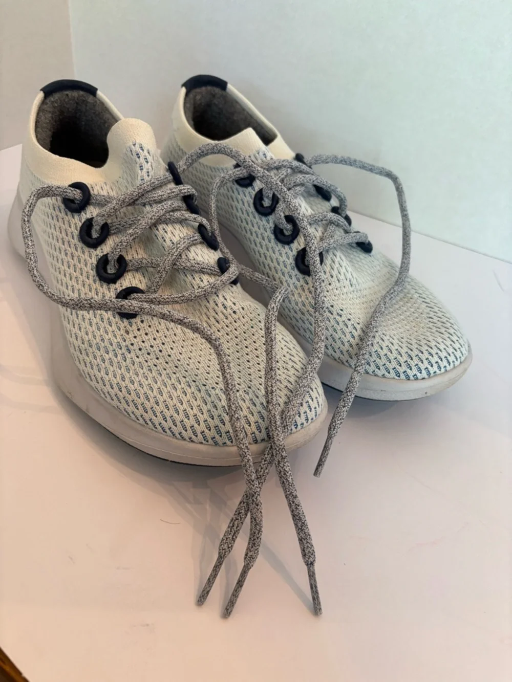 Allbirds Tree Dasher Blue & White  Sneaker Women's Size 10